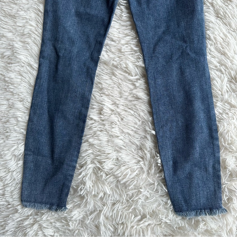 Good American Good Waist Crop Jeans Size 2 - Picture 10 of 10